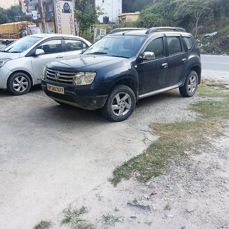 Anuppam Home Stay Кулу Екстер'єр фото